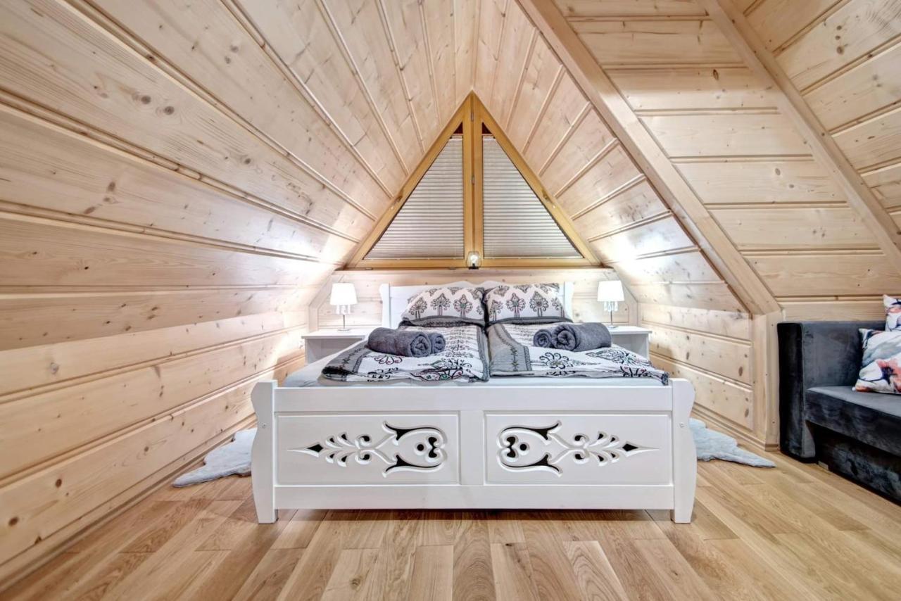 Domek Drewniany Luxury Cottage Dabrowa ザコパネ エクステリア 写真